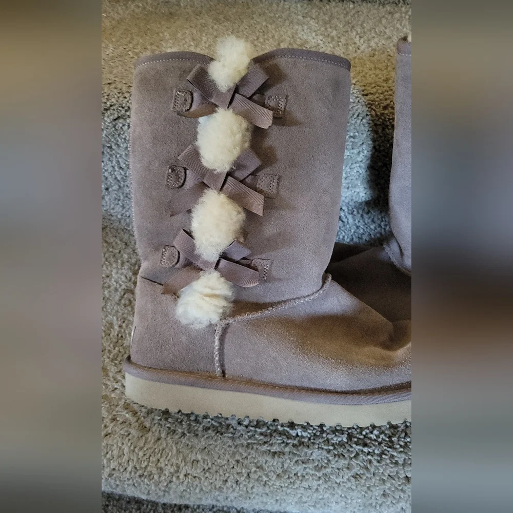 Koolaburra by UGG Size 10